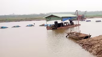 “Đánh” mạnh “cát tặc” trên sông Hồng