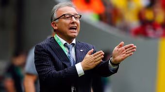 5 HLV mất việc sau vòng bảng 