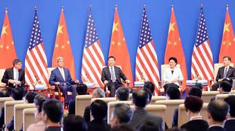 Hành vi gây hấn của Trung Quốc trên biển Đông là “không thể chấp nhận”