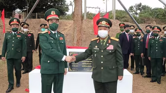 Tăng cường hợp tác trong lĩnh vực quốc phòng giữa Việt Nam - Lào 