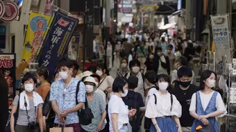 Số ca nhiễm Covid-19 lập đỉnh mới, Nhật Bản khuyến cáo người dân cảnh giác tối đa 