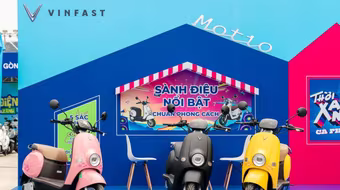 VinFast xoay chuyển cục diện trên thị trường xe máy với mức giá chỉ từ 12 triệu đồng, hỗ trợ 10%, sạc miễn phí 2 năm