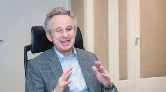 Sau 5 năm, VinFuture đã thành biểu tượng của niềm tin vào sức mạnh của khoa học phụng sự nhân loại