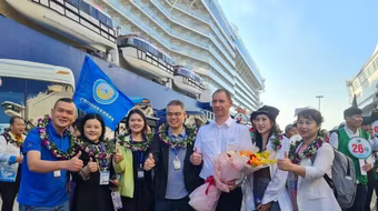 Dòng khách Trung Quốc trở lại: Cảng tàu khách quốc tế Hạ Long đón gần 2.000 khách