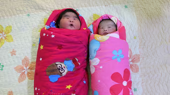 Bé sơ sinh nặng 6,2 kg