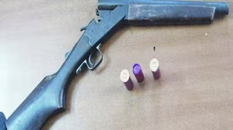 Dùng súng giải quyết mâu thuẫn