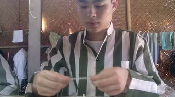 Lê Văn Luyện "giống như hiện thân của bóng tối, của quỷ sa tăng" (2)