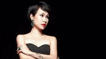 "Chia tay" Quốc Trung, Uyên Linh tự làm show riêng