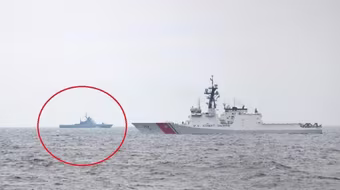 Chiến hạm Nga bám sát tàu tuần duyên Mỹ trên Biển Đen