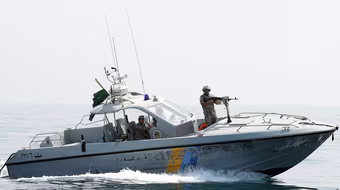 Liên quân Saudi Arabia phá hủy 2 thuyền chở đầy chất nổ của Houthi