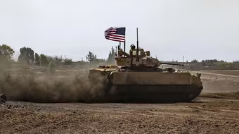 Căn cứ quân sự lớn nhất của Mỹ ở Syria bị pháo kích