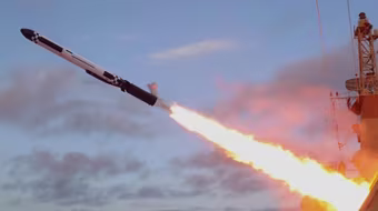 Triều Tiên phóng tên lửa hành trình ra biển 