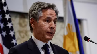 Máy bay chở Ngoại trưởng Mỹ Antony Blinken gặp sự cố