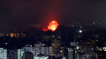 Israel tấn công trung tâm Thủ đô Beirut của Lebanon, ít nhất 6 người chết