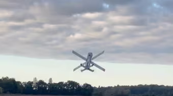 Đức chuyển 4.000 máy bay không người lái điều khiển bằng AI cho Ukraine