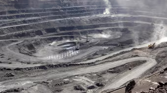 Trung Quốc đẩy nhanh thủ tục phê duyệt các lô hàng kim loại đất hiếm