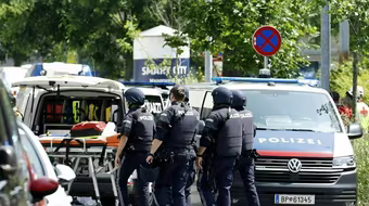 Xả súng tại trường trung học ở Áo khiến 9 người chết