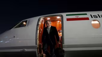 Ngoại trưởng Iran đến Matxcơva gặp Tổng thống Nga Vladimir Putin