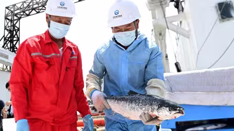 Tokyo hoan nghênh việc Trung Quốc nối lại nhập khẩu hải sản Nhật Bản