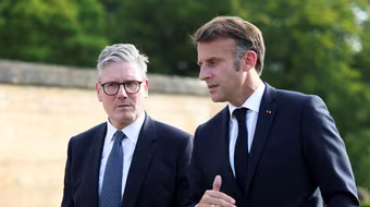 Pháp và Anh nhất trí phối hợp khả năng răn đe hạt nhân