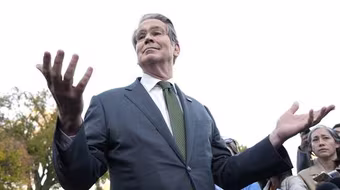 Bộ trưởng Tài chính Mỹ bình luận về các gói trừng phạt của EU đối với Nga