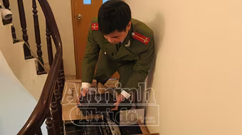 Sốc với Chivas 18, Balentine giá chỉ vài trăm nghìn đồng