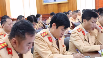 Phát động phong trào thi đua “Ba nhất: Kỷ luật nhất - Trung thành nhất - Gần dân nhất”