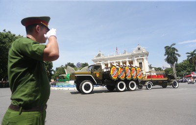 Nhân dân thành kính tiễn biệt Tổng Bí thư Nguyễn Phú Trọng