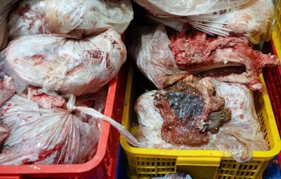 Khởi tố đường dây biến hàng nghìn tấn thịt trâu Ấn Độ thành thịt trâu gác bếp Hà Giang