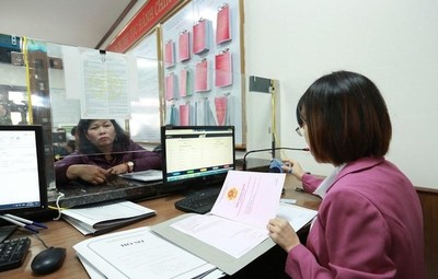 Bổ sung chế độ mới cho cán bộ công chức nghỉ việc do sắp xếp bộ máy
