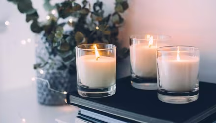 Nguy cơ cháy do nến thơm, đèn sưởi, bếp từ cũ - vì sao?