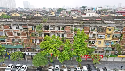 UBND TP Hà Nội trả lời cử tri về tiến độ cải tạo khu chung cư cũ Quỳnh Mai