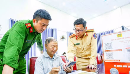 Hà Nội: Tập trung làm sạch dữ liệu phương tiện và giấy phép lái xe