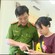Người dân phấn khởi vì thuận tiện làm thủ tục đăng ký xe tại Công an xã Ô Diên