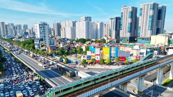 Hà Nội phấn đấu trở thành cực tăng trưởng có vai trò dẫn dắt kinh tế cả nước