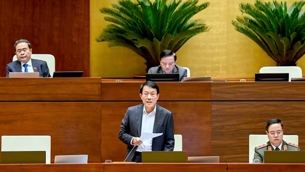 Bộ trưởng Bộ Công an: Khi VNeID cập nhật đầy đủ các trường thông tin, sẽ kiến nghị bỏ Luật Lý lịch tư pháp