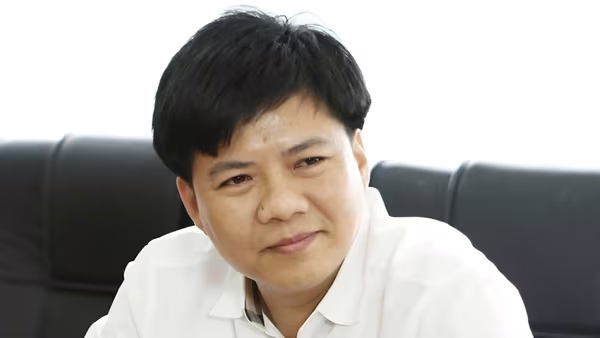 Vì sao “dàn” nhân viên của Shark Thủy biết sai nhưng vẫn ra sức huy động tiền?