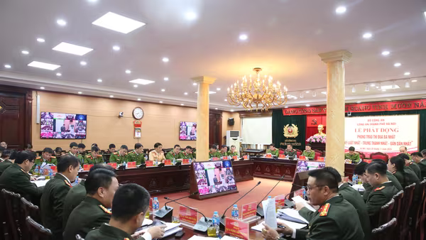 Nâng cao bản lĩnh, lòng trung thành, ý thức tổ chức kỷ luật, củng cố mối quan hệ “máu thịt” với nhân dân