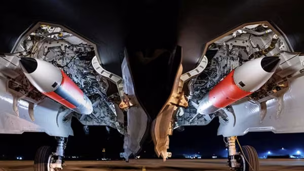 Tiêm kích F‑35A Mỹ phóng thử nghiệm thành công bom hạt nhân B61‑12