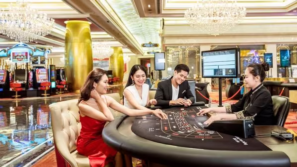 Cho phép người Việt vào chơi casino Phú Quốc, thí điểm tại Casino Hồ Tràm, Vân Đồn