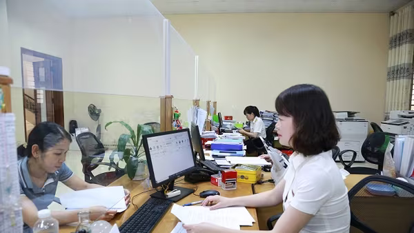 Đề xuất hạ trần thuế suất thuế thu nhập cá nhân, nâng ngưỡng chịu thuế ở bậc cao