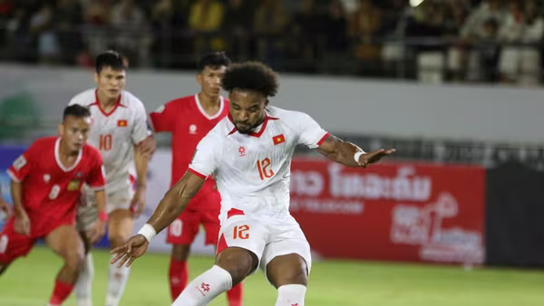 Xuân Son nói gì khi ghi bàn trở lại cho tuyển Việt Nam?