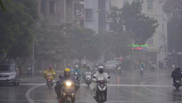 Không khí lạnh đã tiến sát Bắc bộ, vùng núi trời rét