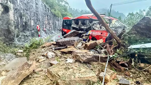 Danh tính 25 nạn nhân thương vong trong vụ xe khách Phương Trang bị đất đá rơi vào ở đèo Khánh Lê