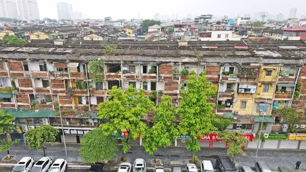 UBND TP Hà Nội trả lời cử tri về tiến độ cải tạo khu chung cư cũ Quỳnh Mai