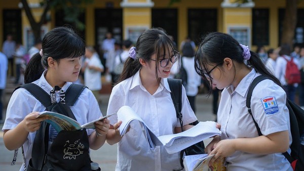 Hà Nội: Hai trường công lập mới tuyển "tràn tuyến" 900 chỉ tiêu lớp 10 THPT