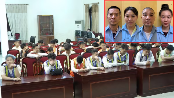 Tạm giữ Tuấn "Gốm" cùng 17 nhân viên quán karaoke Monaza, thu giữ hơn 80 bình "bóng cười"