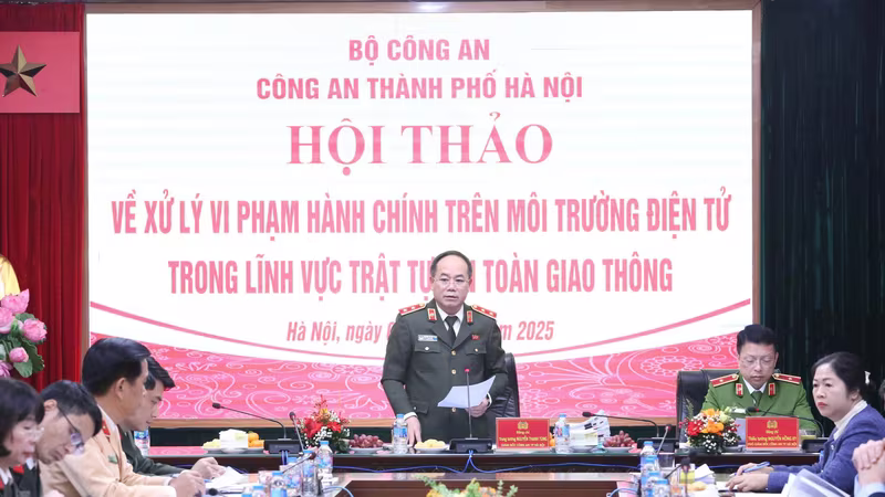 Công an Hà Nội xử lý vi phạm về trật tự an toàn giao thông trên môi trường điện tử