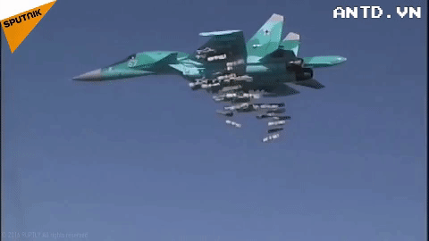 Vai trò của 'thú mỏ vịt' Su-34 Nga trong chiến dịch quân sự tại Ukraine