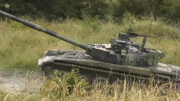 Xe tăng T-72M4CZ NATO có sức mạnh sánh ngang T-90A Nga?
